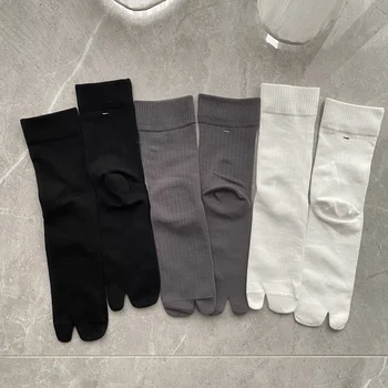 Усовершенствованные толстые носки Margiela strip с раздельным носком