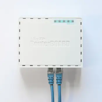 Mikrotik RB750Gr3 hEX ROS на 5 домохозяйств с мини-проводным маршрутизатором гигабитной емкости