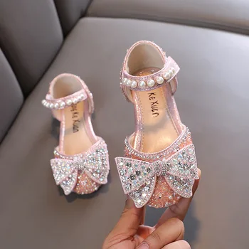 Новая обувь для девочек, весенняя обувь принцессы со стразами, детская модная свадебная обувь с жемчугом и бантом, Летние Детские сандалии на плоской подошве J32